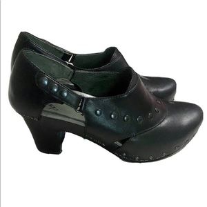 Dansko Bohemian clogs 10.5/42